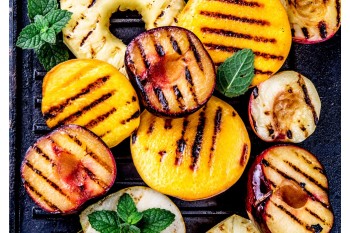 Retete delicioase pentru vara pe care le poti pregati la grill